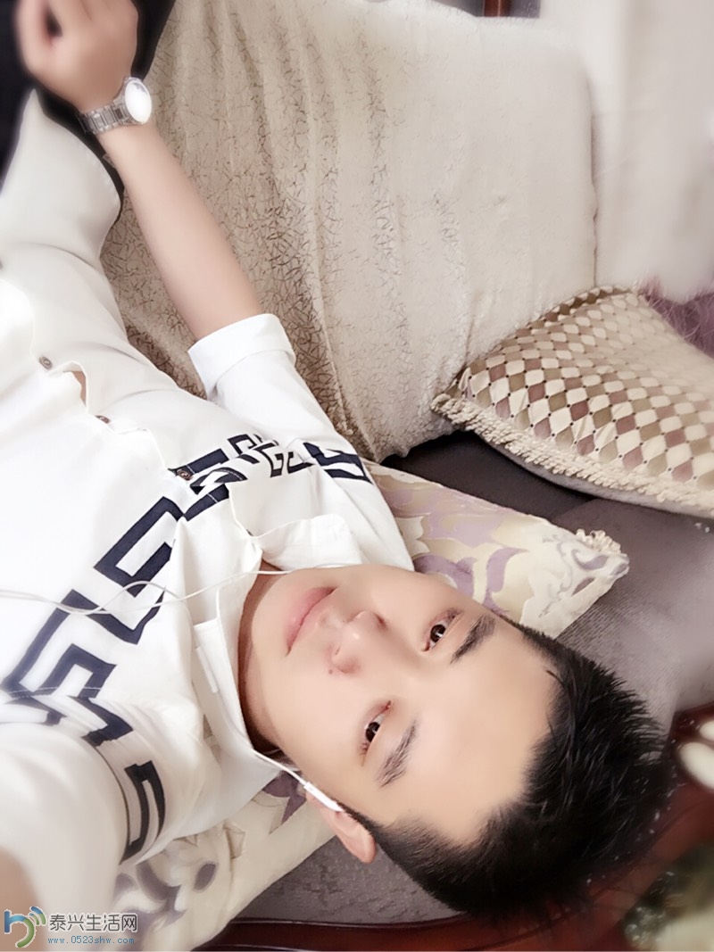 210056aq00seuwh970q9s1.jpg