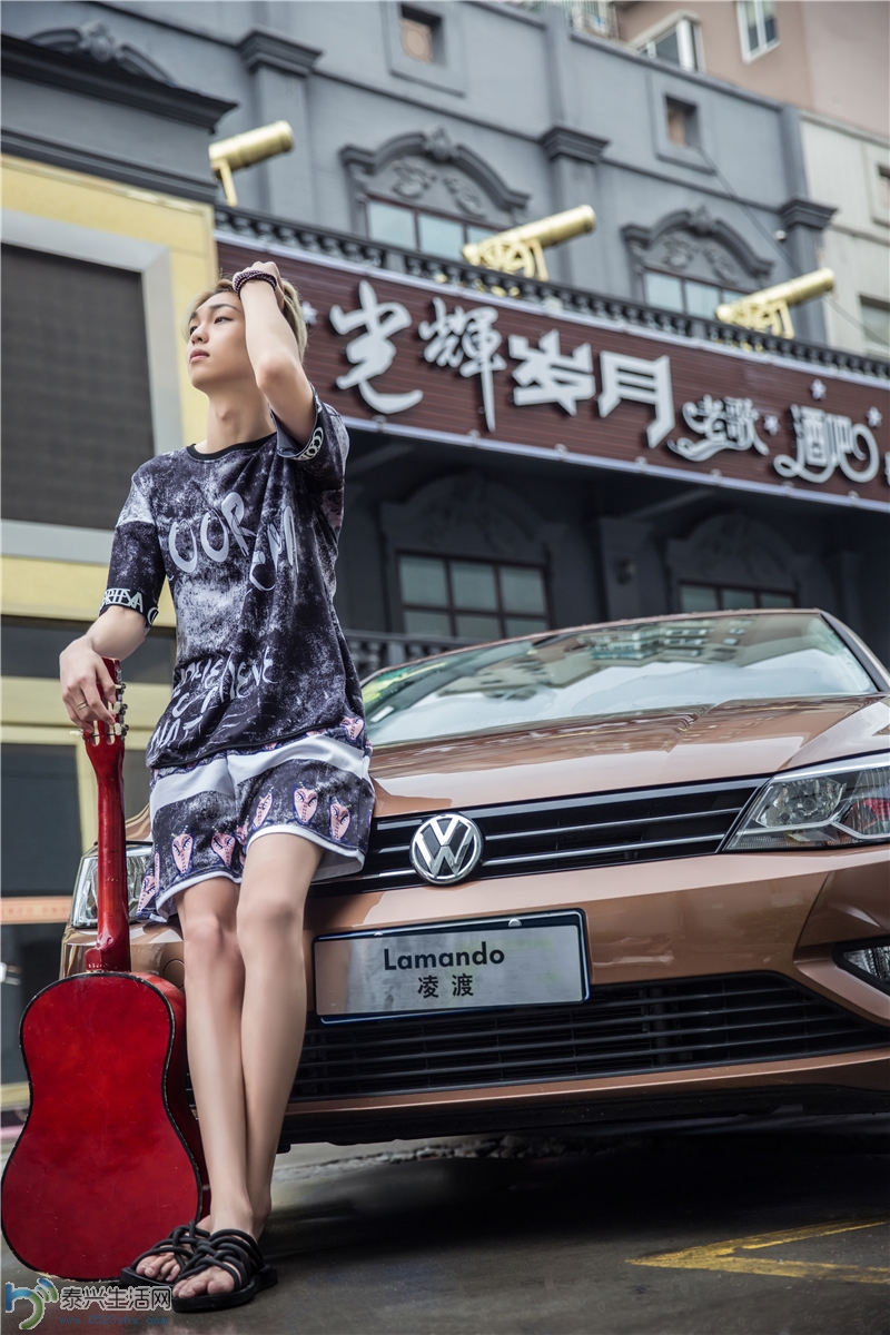 2M3A6964.jpg
