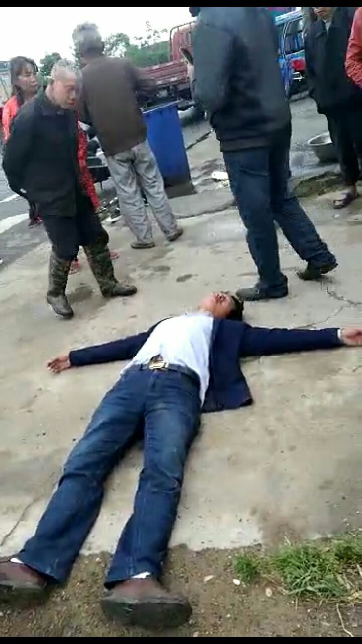 HfpTqwe22fn1.jpg