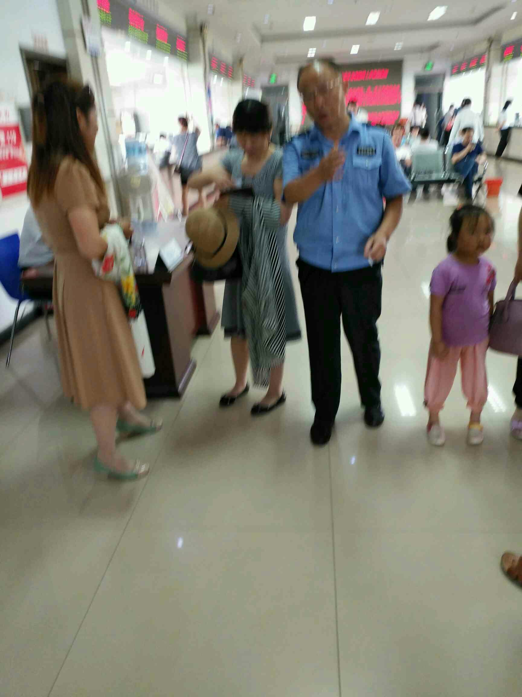 s8C5Ss9Ca9CS.jpg